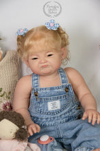 Load image into Gallery viewer, Fouchie by Ping Lau